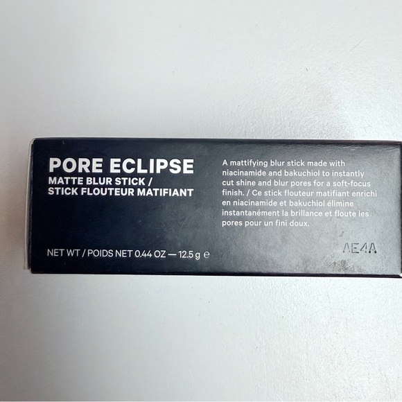 Milk Makeup Pore Eclipse Matte Setting Spray + Blurring Primer Stick - Picture 5 of 12